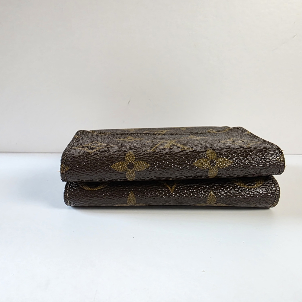 Authentic Louis Vuitton Monogram Compact Elise Wallet — Full Inclusion - Picture 4 of 11